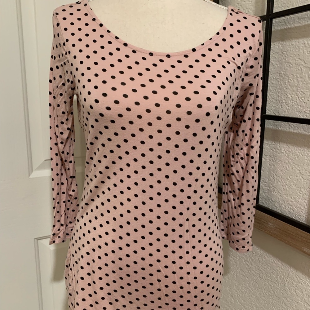 Guess Los Angeles pink and black polka dot top size large